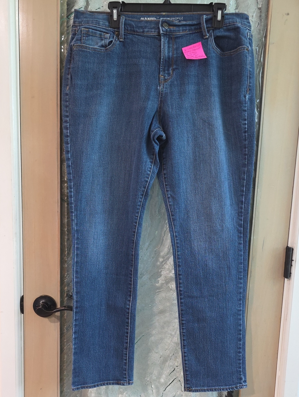 Old Navy Curvy Profile Straight Leg Jeans -Sz 14